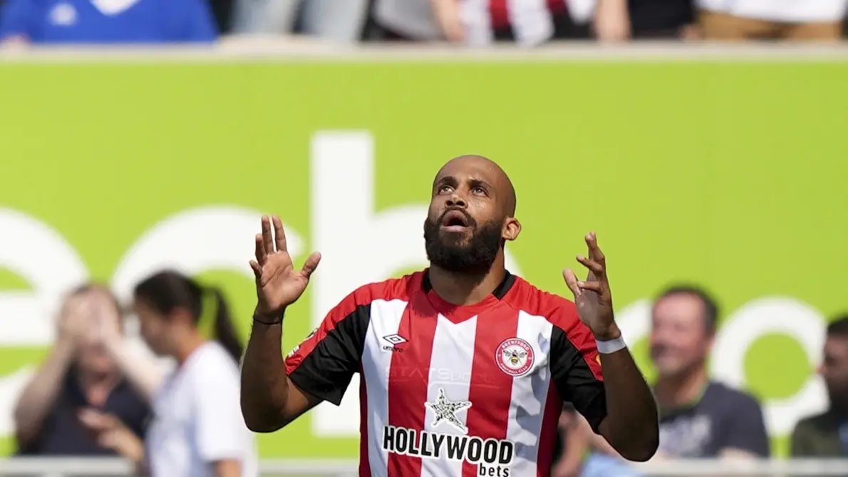 Brentford and Southampton advance to English League Cup quarterfinals Brentford beats Crystal Palace 2-1 in Premier League after Eze’s goal is disallowed