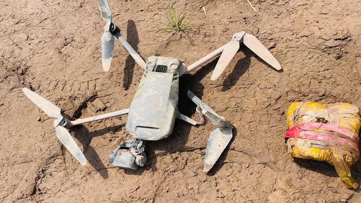 BSF Foils Pakistan's Drone Infiltration Bid, Seizes 2 Drones In Punjab Near LoC BSF Foils Pakistan's Drone Infiltration Bid, Seizes 2 Drones In Punjab Near LoC