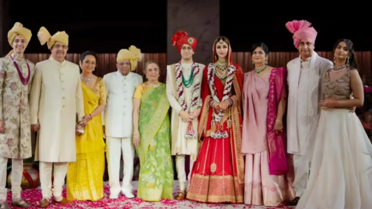 Built on Bonding: How Uday Kotak’s Joint Family Shaped His Corporate Culture Built on Bonding: How Uday Kotak’s Joint Family Shaped His Corporate Culture