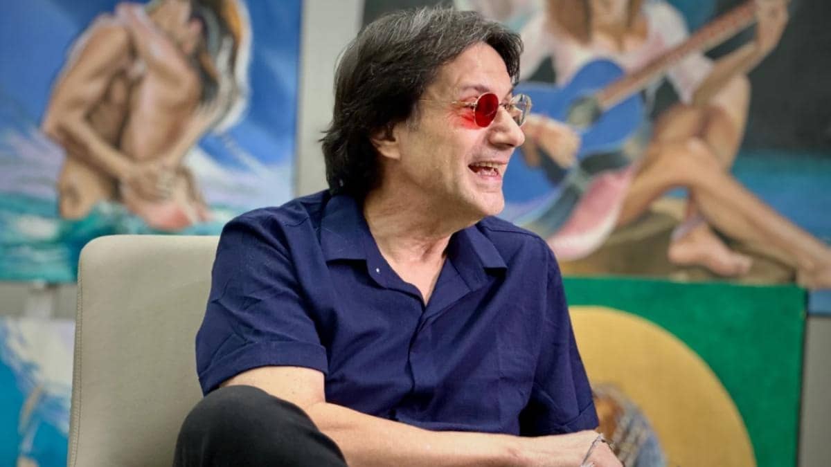 'Can Feel The Vibration Of Colour': Fernando Dávila On His Journey As A Colourblind Painter