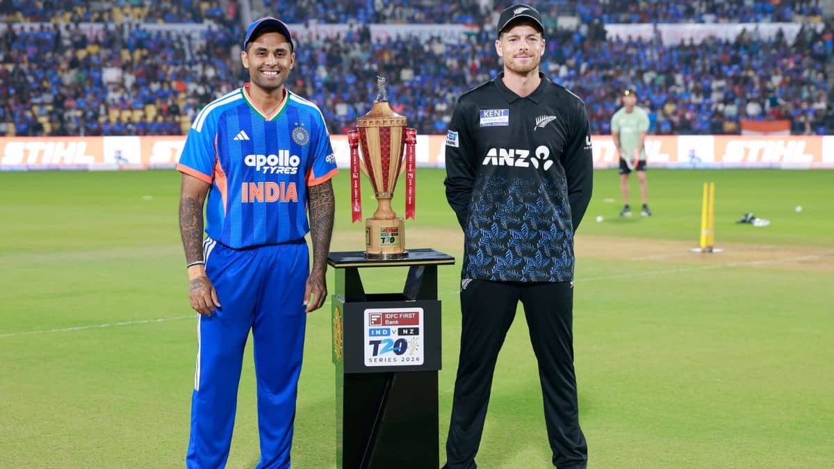Captain Suryakumar Yadav and New Zealand skipper Mitchell Santner