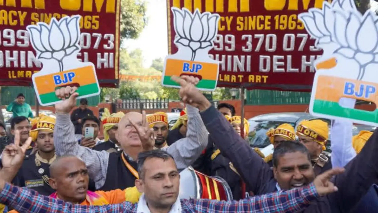 Celebrations at BJP HQs