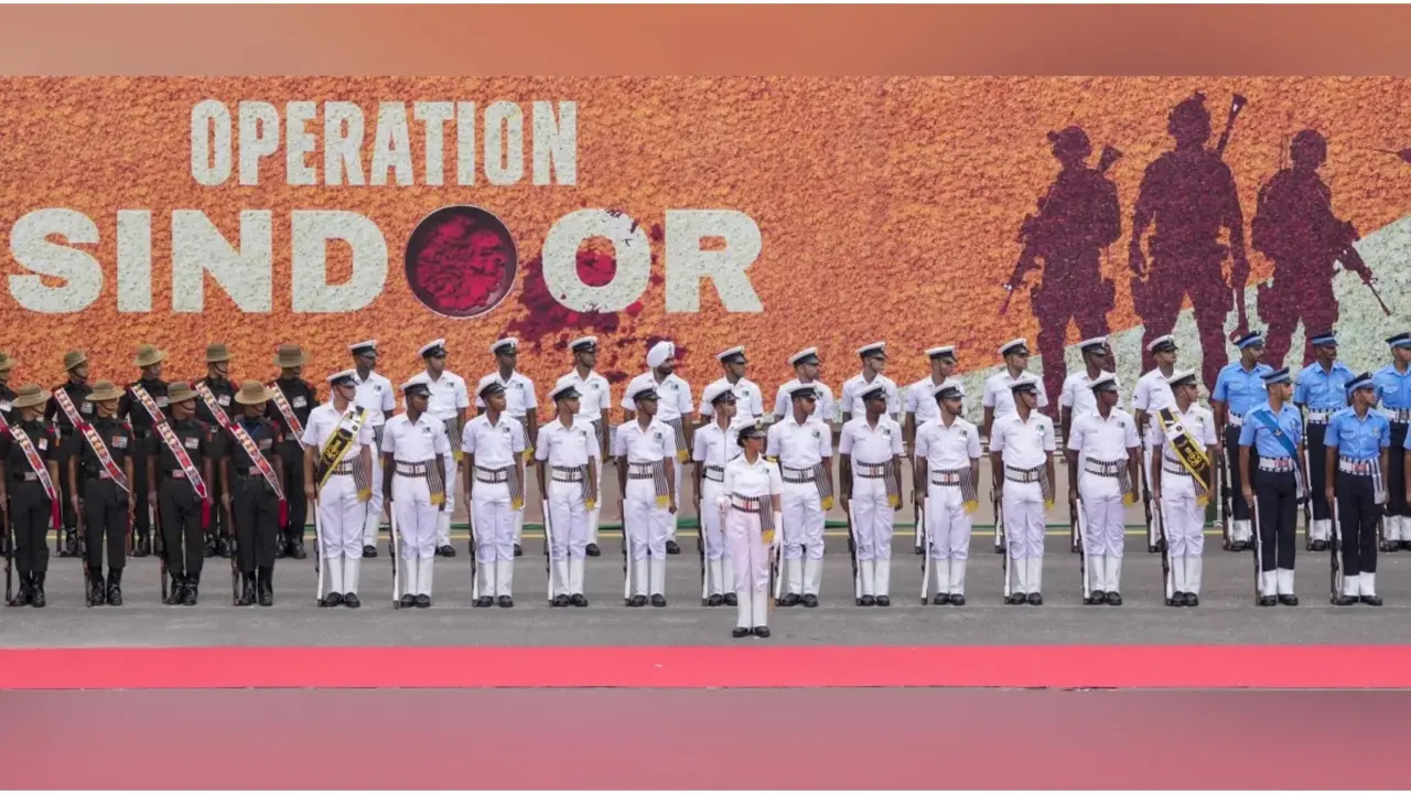 Centre Issues Gazette Listing Gallantry Awards for Defence Personnel, Including Heroes of Op Sindoor