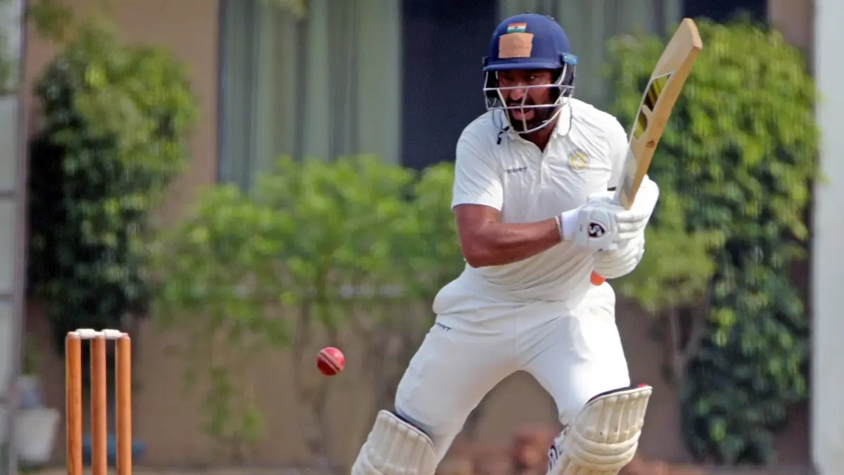 Cheteshwar Pujara in action