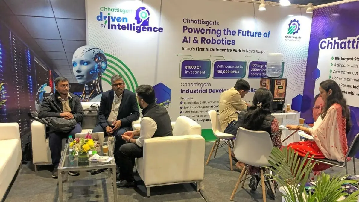 AI इंपैक्ट समिट में छत्तीसगढ़ का स्टॉल बना निवेशकों के आकर्षण का केंद्र Chhattisgarh AI Stall in AI Impact Summit