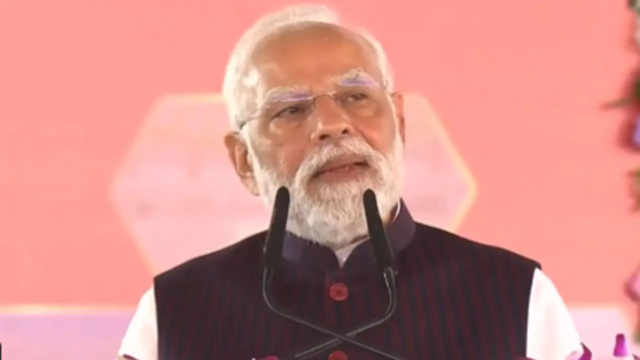 Chhattisgarh brimming with confidence, reaching new heights of development, says PM Modi