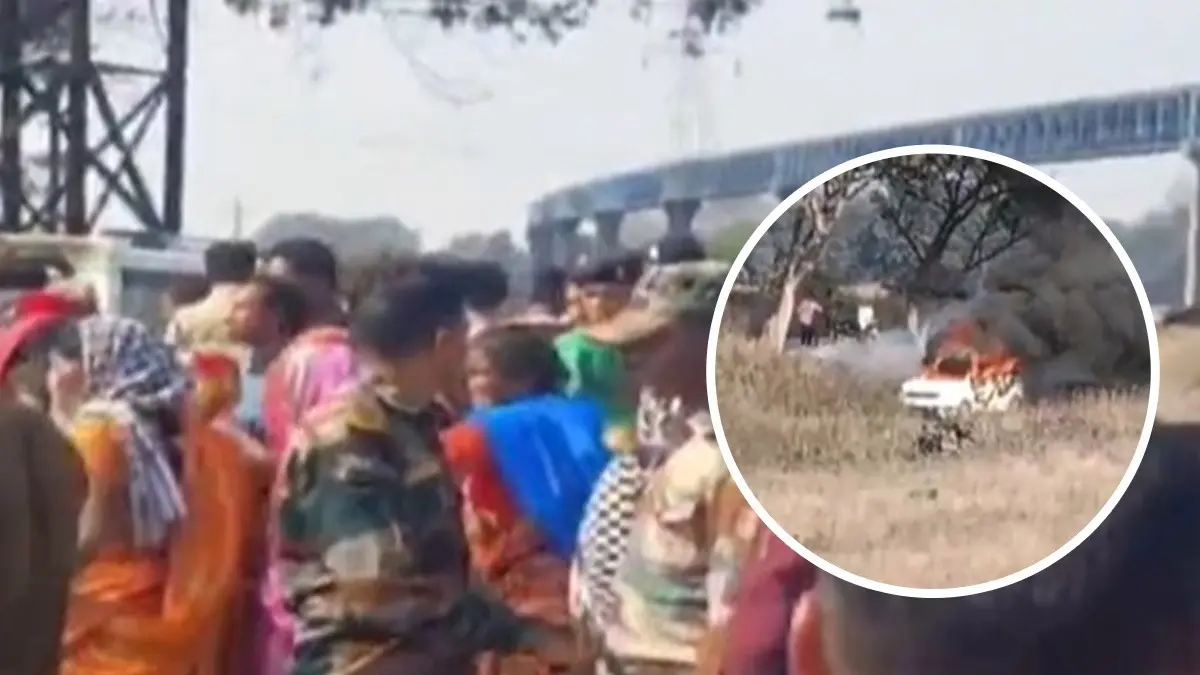 Chhattisgarh: Coal Mine Protest Turns Violent In Raigarh; Mob Torch Vehicles, Vandalise Office