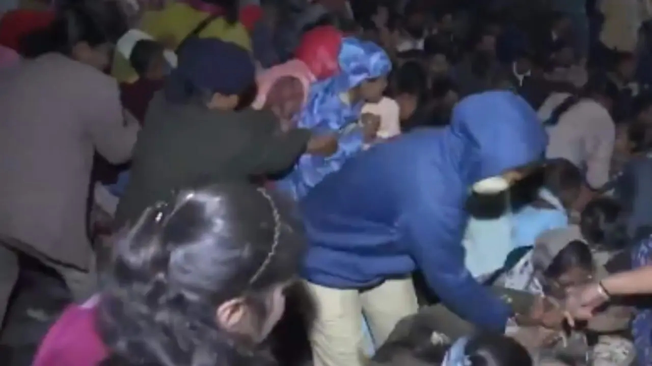 Chhattisgarh: Police Detain Government School Teachers Protesting Against Their Termination in Raipur