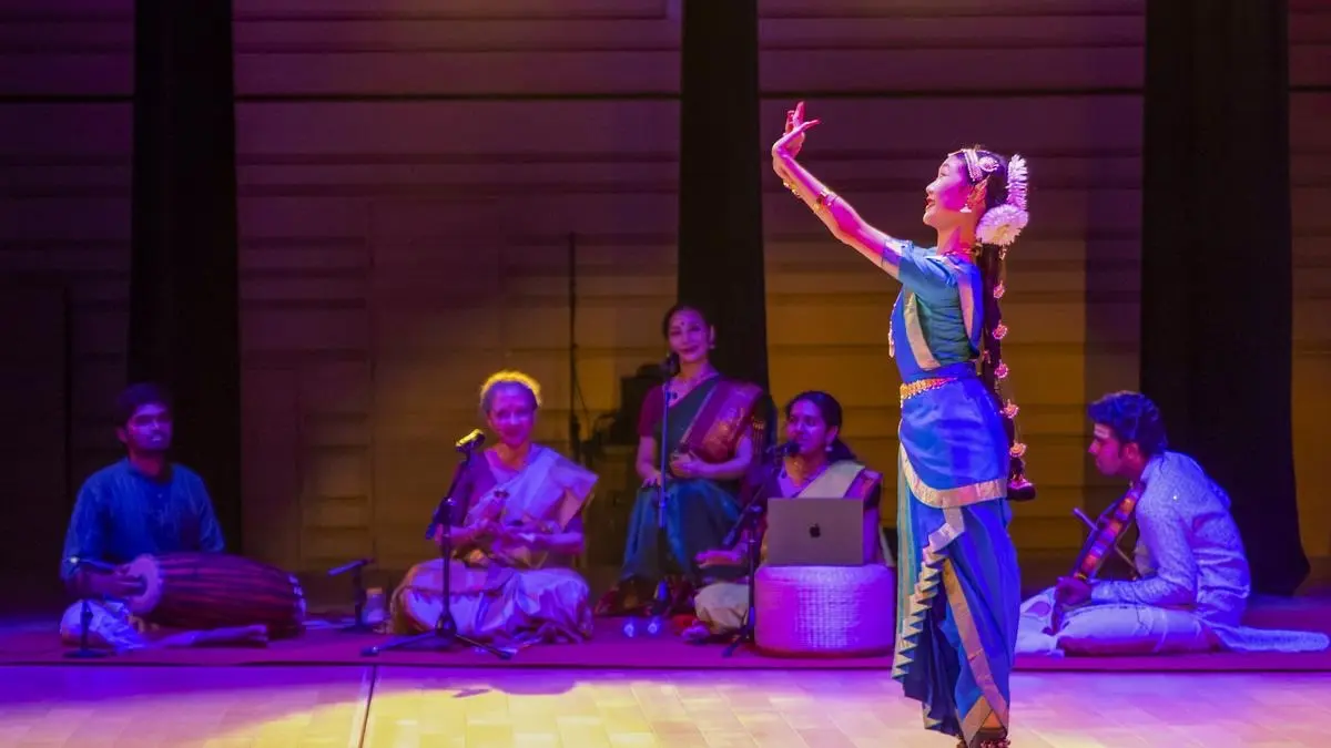 Chinese Bharatnayam Dancer Makes History; Performs 'Arangetram' in China Chinese Bharatnayam Dancer Makes History; Performs 'Arangetram' in China