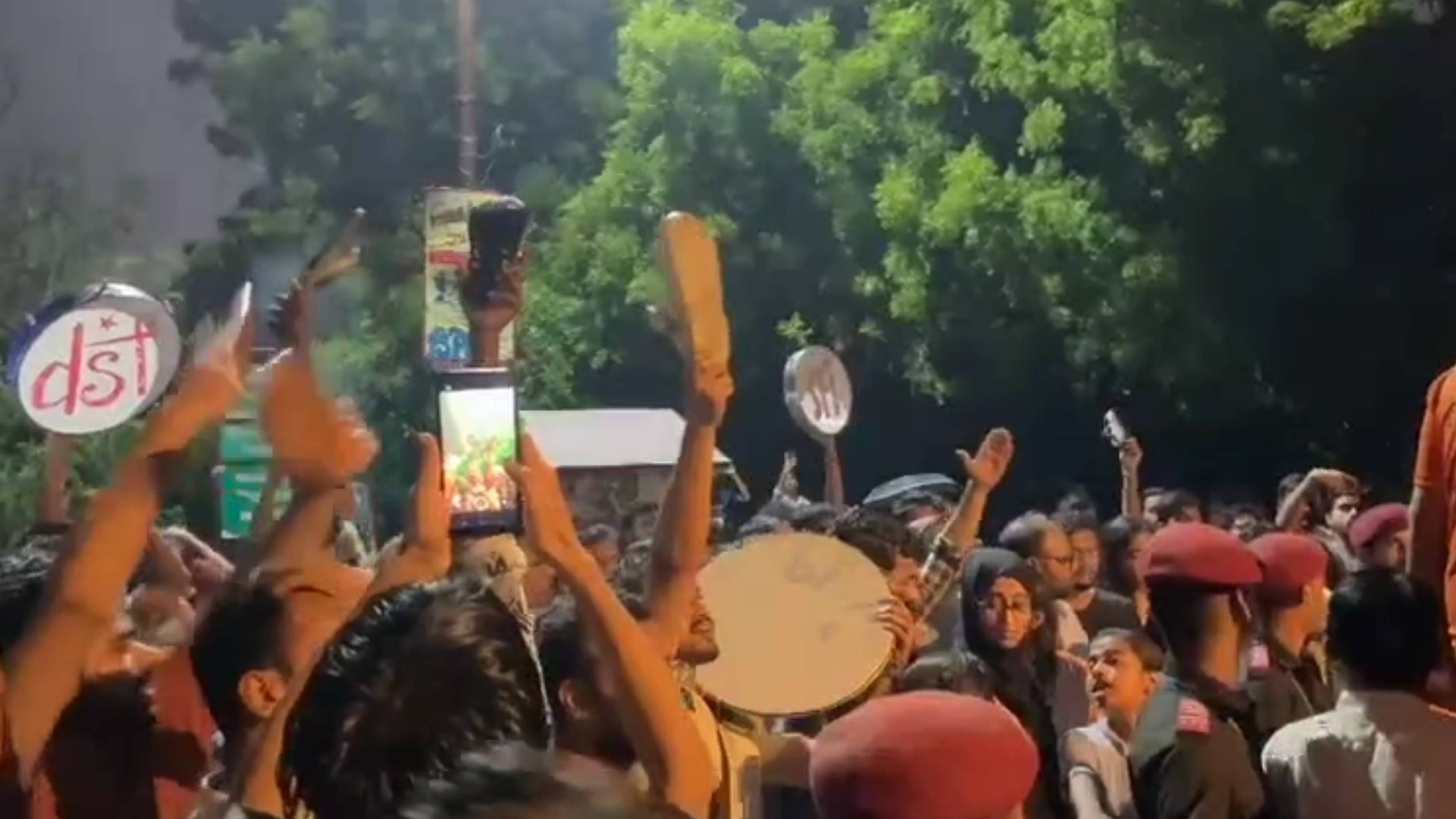 Clash During Durga Puja Idol Immersion at JNU