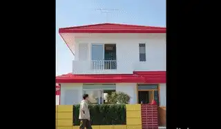 Chinese Man Spends ₹3.5 Crore to Make Real Shin-Chan House, Aims to Recreate Kasukabe Town Chinese Man Spends ₹3.5 Crore to Make Real Shin-Chan House