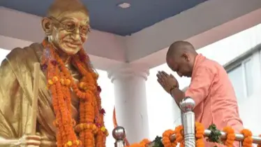UP : मुख्यमंत्री योगी आदित्यनाथ ने दी महात्मा गांधी को श्रद्धांजलि cm yogi