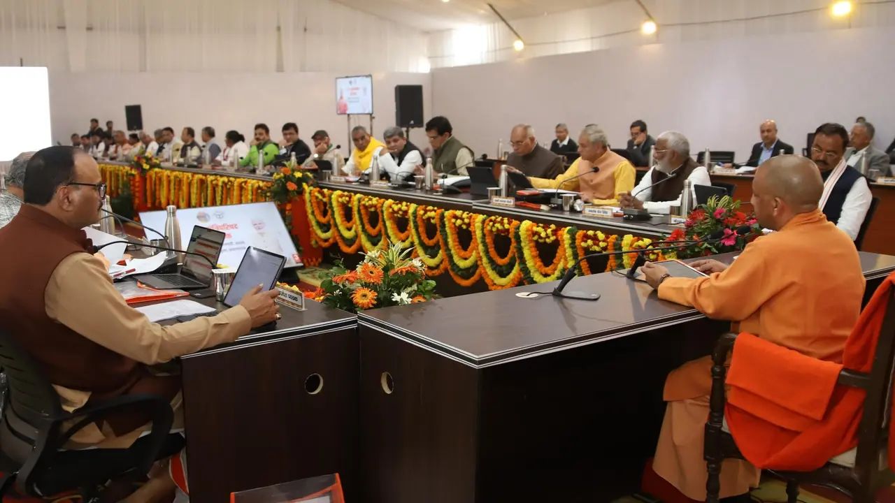 CM Yogi gave great gift from Mahakumbh