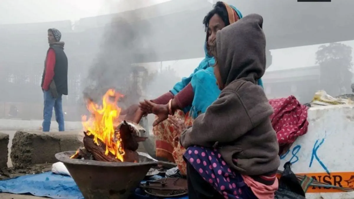 Cold wave grips Delhi NCR