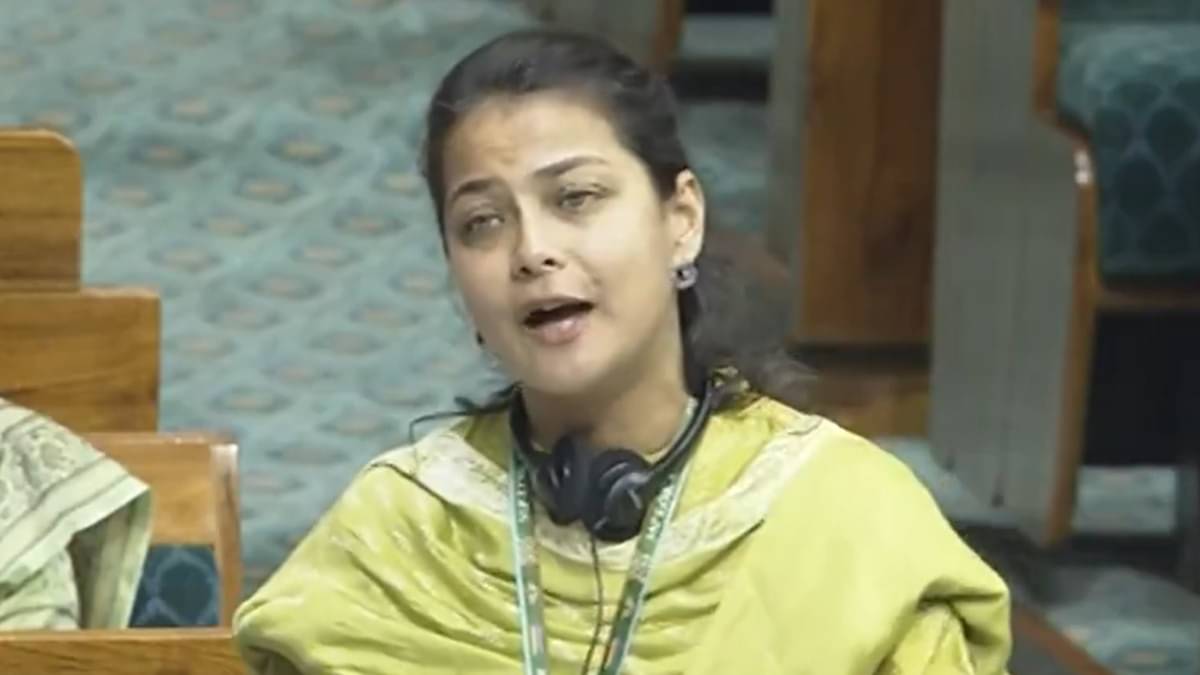 Congress MP Praniti Shinde Gave Insulting Remarks On Operation Sindoor