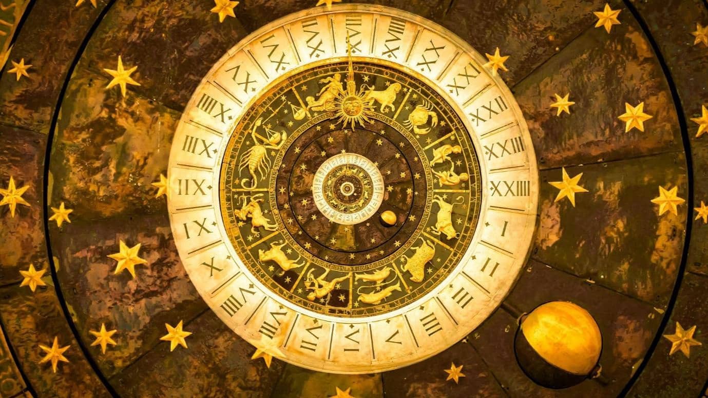 Consult With Acharya Indravarman, The Best Astrologer In London & UK