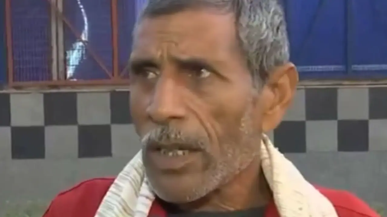 Coolie Shares Details of NDLS Stampede