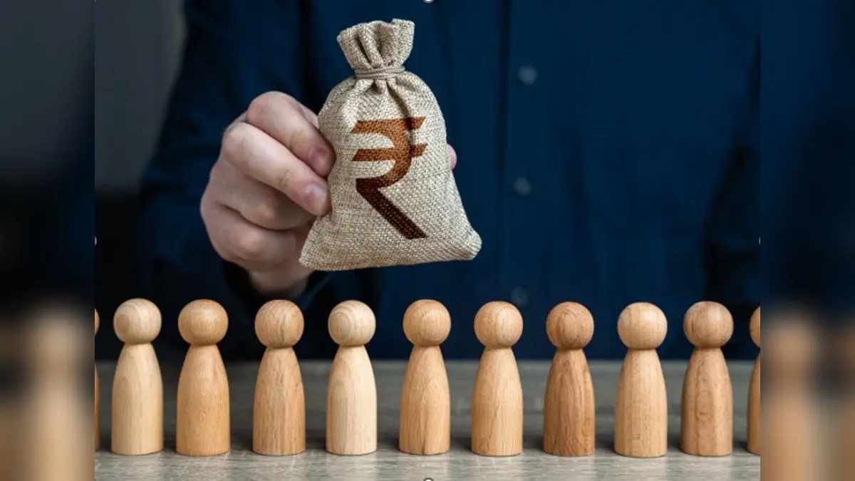 Corporate FDs vs. Bank FDs & Analyse the Trade-Off Between Higher Interest Rates and Safety