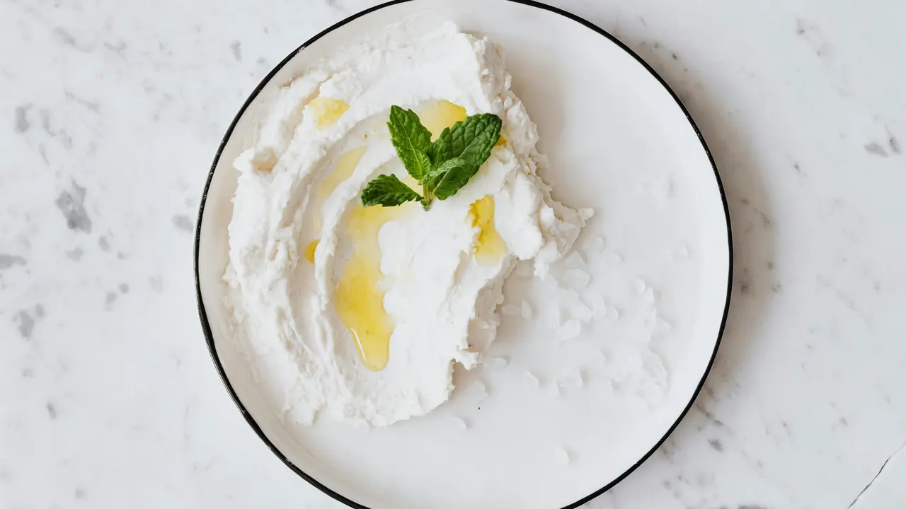 Cottage Cheese; Boost Your Diet While Enjoying Its Health Benefits.