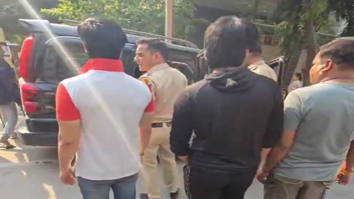 CR Park police foils kidnapping bid of a Class 11 student by his schoolmate at gunpoint in South Delhi's Greater Kailash