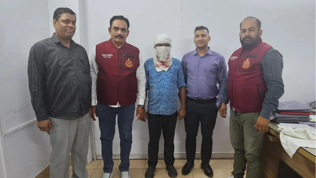 Crime Branch busted the gang by laying a trap