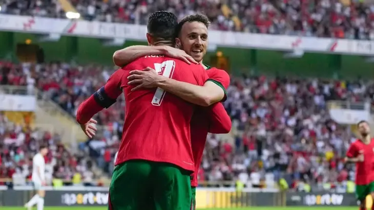 Cristiano Ronaldo In Disbelief Over The Tragic Loss Of Fellow Portuguese Star Diogo Jota: 'Just Now We Were Together' | Republic World