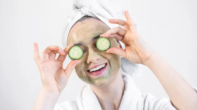 Cucumber face pack