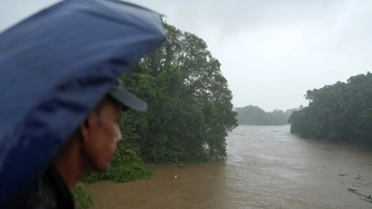 Cyclone Ditwah Expected to Continue its North-Northwestward Trajectory, to Hit Andhra Coasts on November 30: IMD Cyclone Ditwah Expected to Continue its North-Northwestward Trajectory, to Hit Andhra Coasts on November 30: IMD