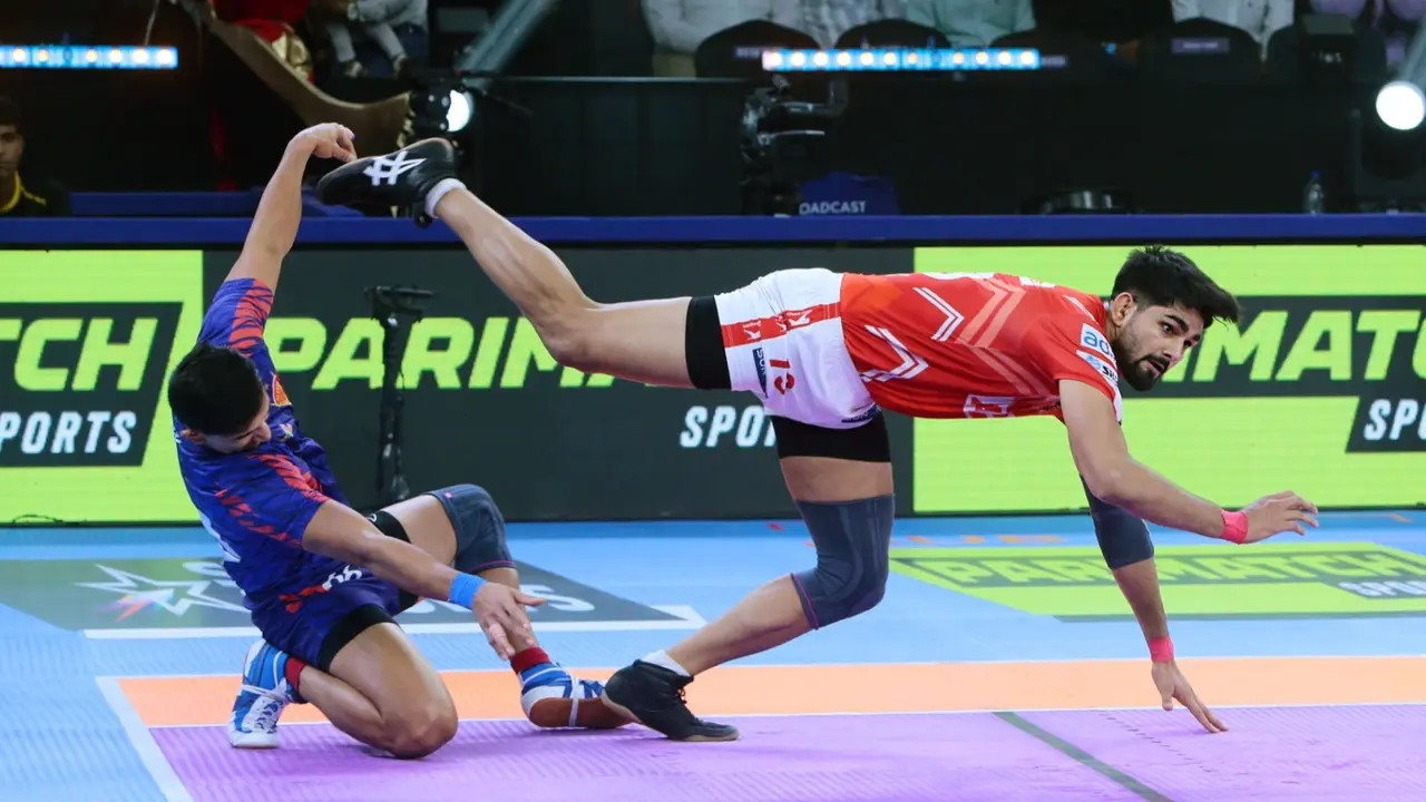 Dabang Delhi K.C. vs Gujarat Giants