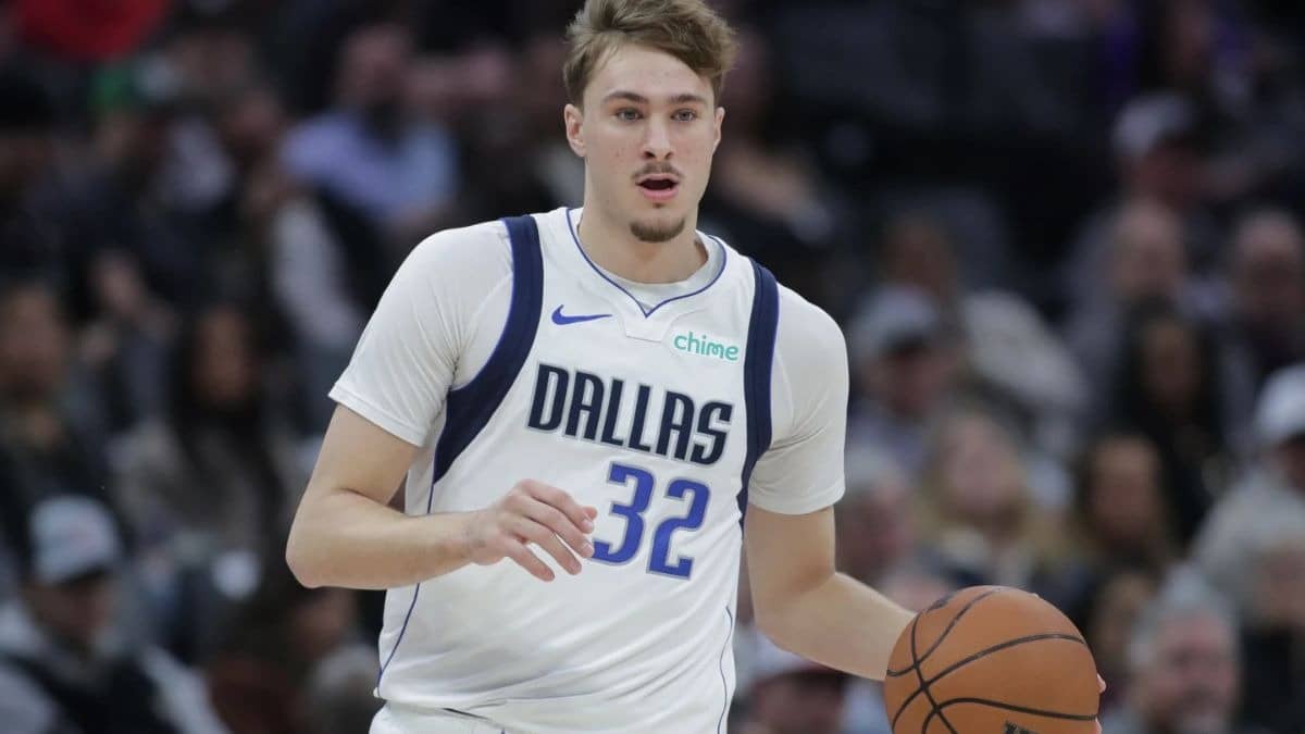 Dallas Mavericks forward Cooper Flagg
