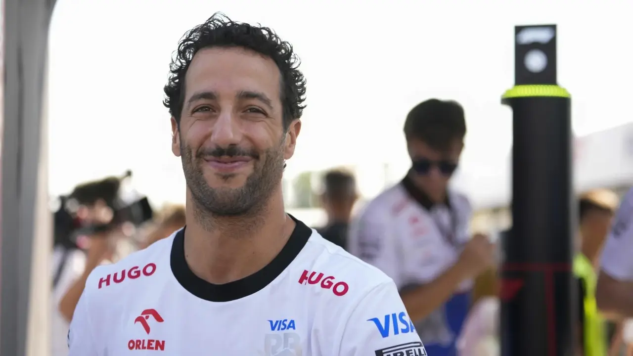 Liam Lawson Announced as Fan-Favourite Daniel Ricciardo’s Replacement at VCARB F1 for 2024 Season Daniel Ricciardo