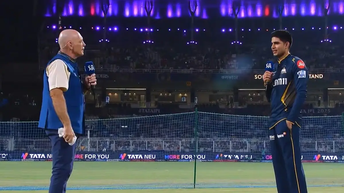 Danny Morrison ask shubman gill about married during toss GT Captain reaction went viral