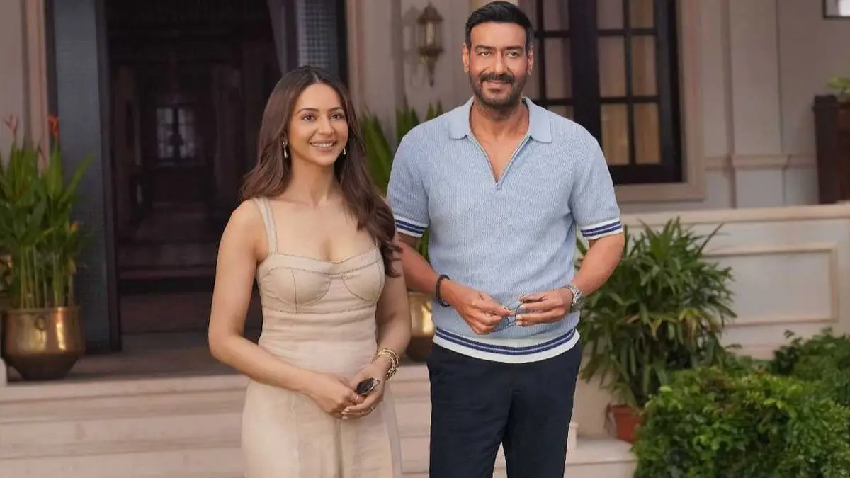 De De Pyaar De 2 Box Office Collection Day 2: Ajay Devgn-Rakul Preet Singh's Movie Registers Big Jump On Saturday De De Pyaar De 2 box office collection