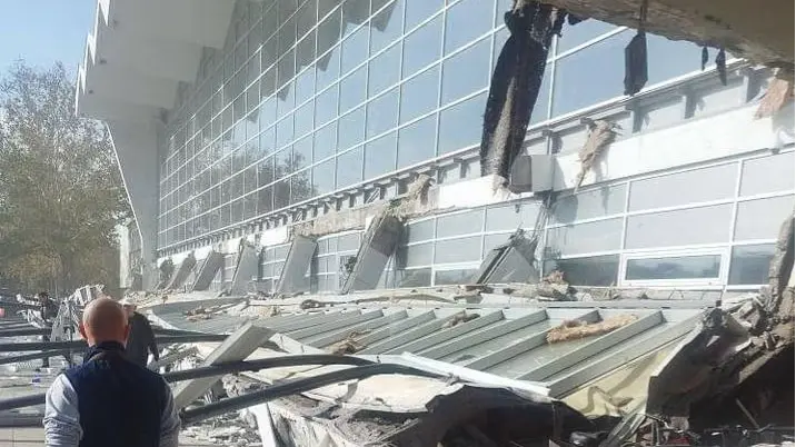 BREAKING: Roof Collapse at Serbian Railway Station Kills at Least 11 Roof collapse at Serbian railway station kills at least 11