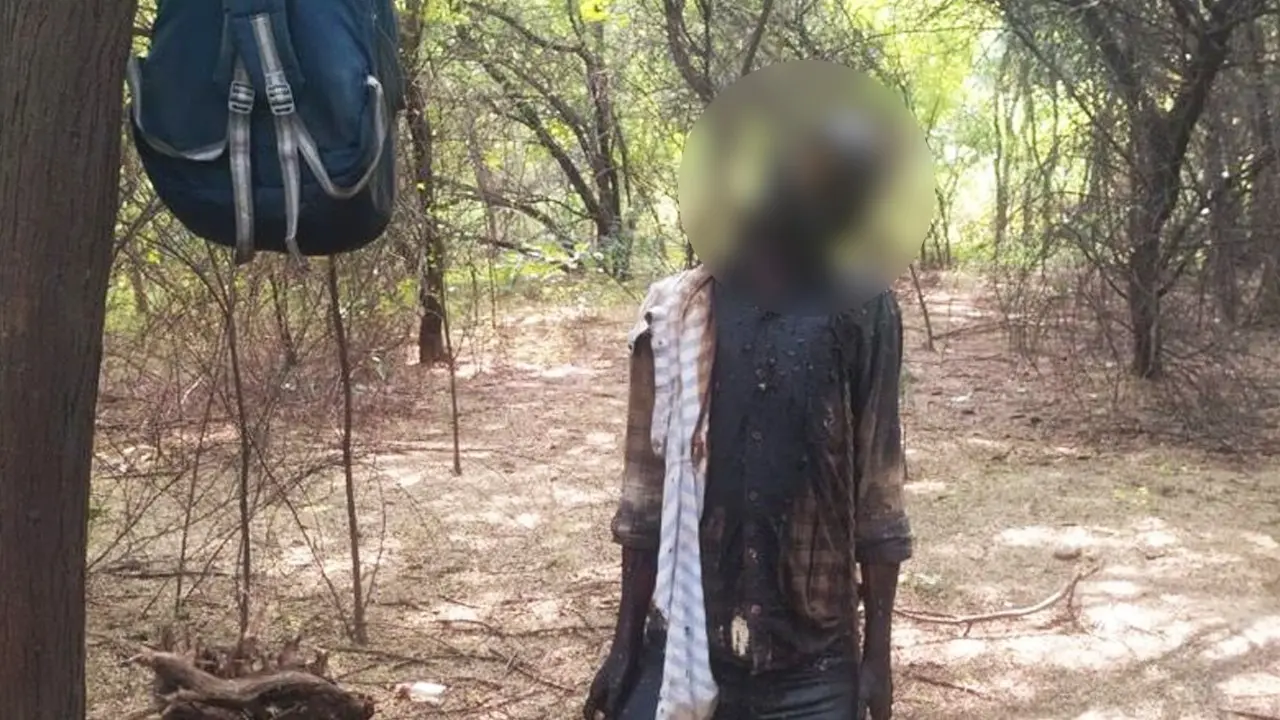 Decomposed Body of UPSC Aspirant Missing For 2 Weeks Found Hanging From Tree in Delhi Decomposed Body of UPSC Aspirant Missing For 2 Weeks Found Hanging From Tree in Delhi