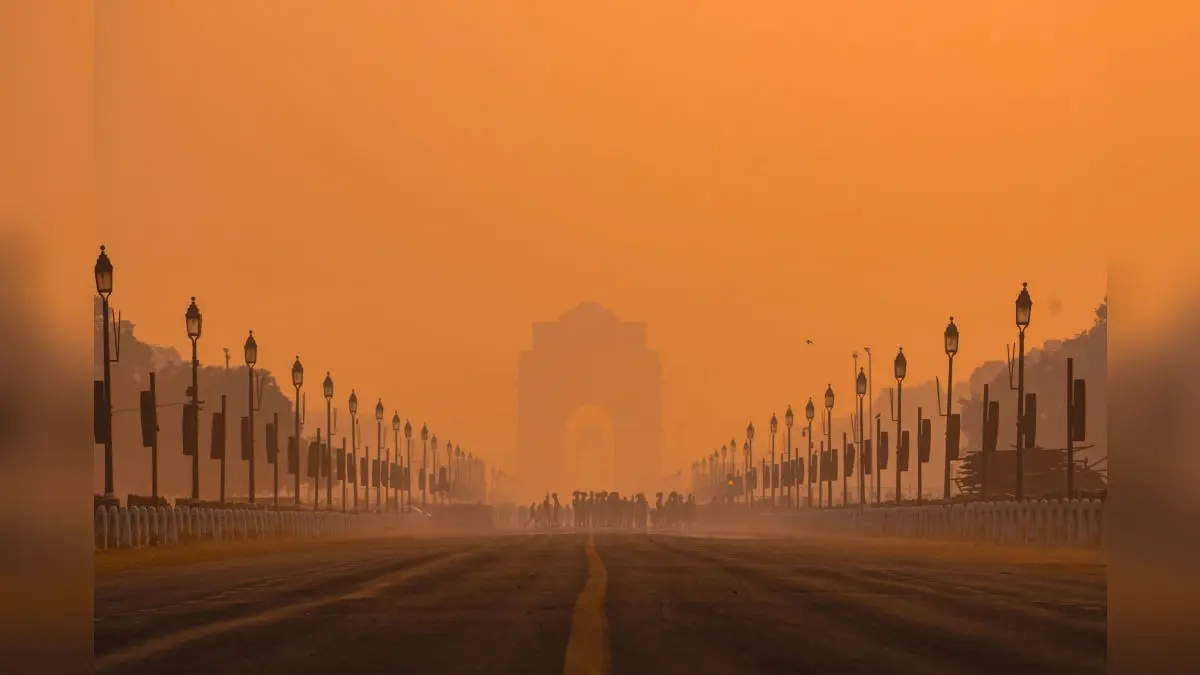 Delhi Air Quality Update: AQI Reaches 435, Smog Covers City Despite GRAP-IV Restrictions