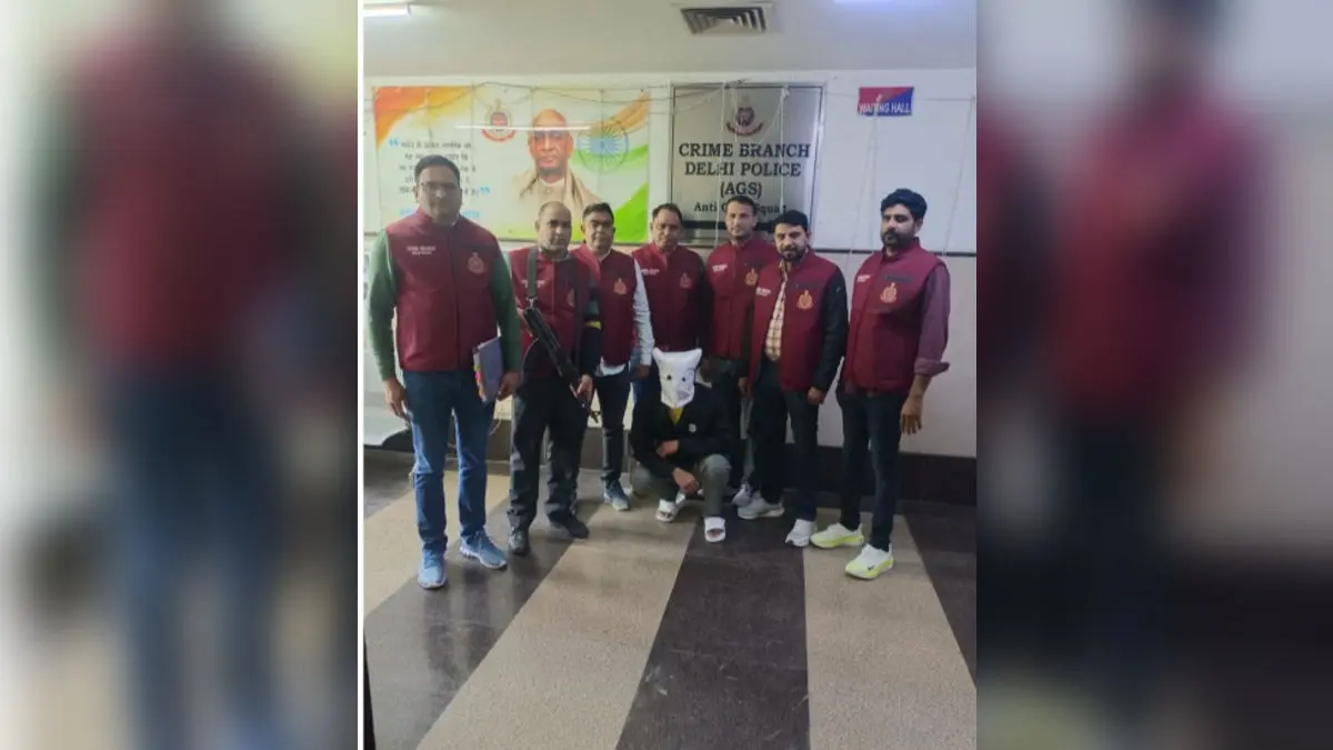 Delhi Crime Branch Nabs Shooter Linked to Kaushal Chaudhary Gang; Planned Murder of Burari Businessman Foiled Delhi Crime Branch Nabs Shooter Linked to Kaushal Chaudhary Gang; Planned Murder of Burari Businessman Foiled