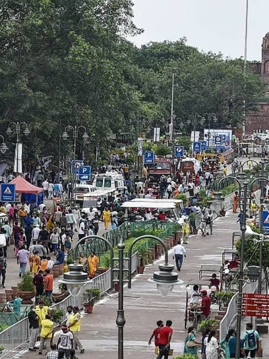 Delhi markets closed