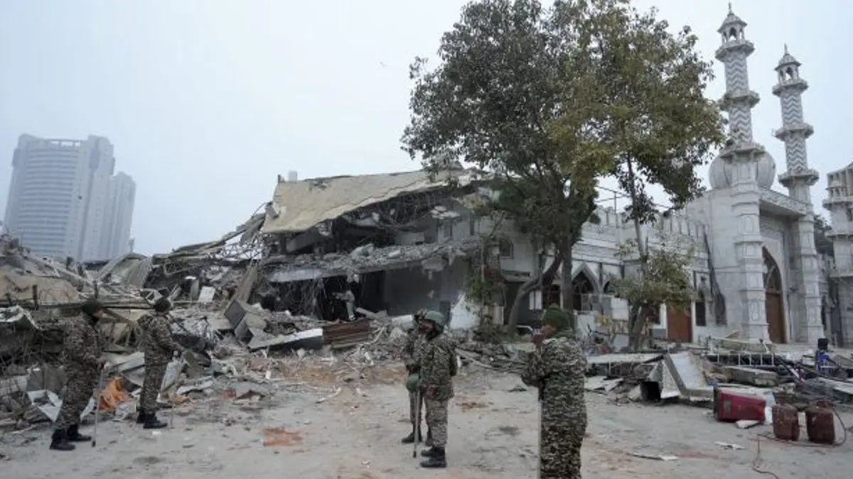 Delhi Police Probe Hashtag ‘Delhi 6 Faiz Dargah’, As Social Media Posts Circulate Amid Turkman Gate Demolition Drive