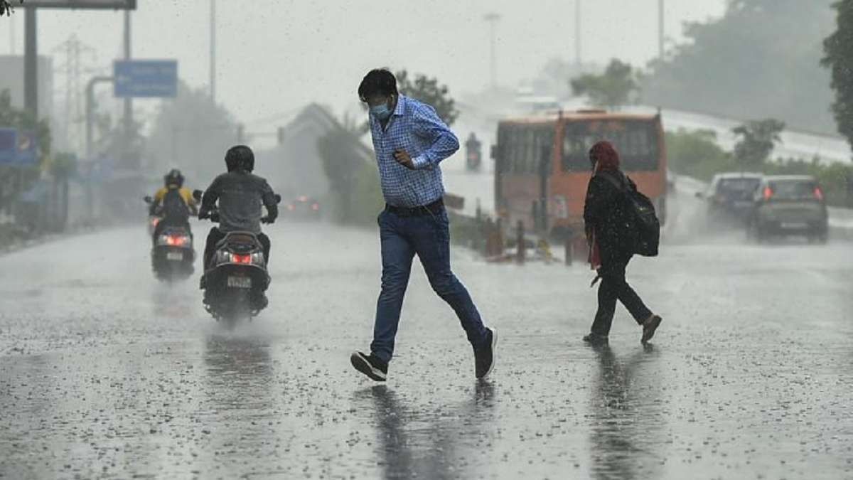 Weather Update: Heavy Rain Likely in Delhi-NCR Today, IMD Issues ...