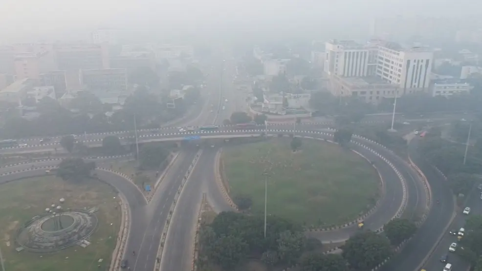 Delhi's air quality slips back to very poor category with AQI recorded at 302