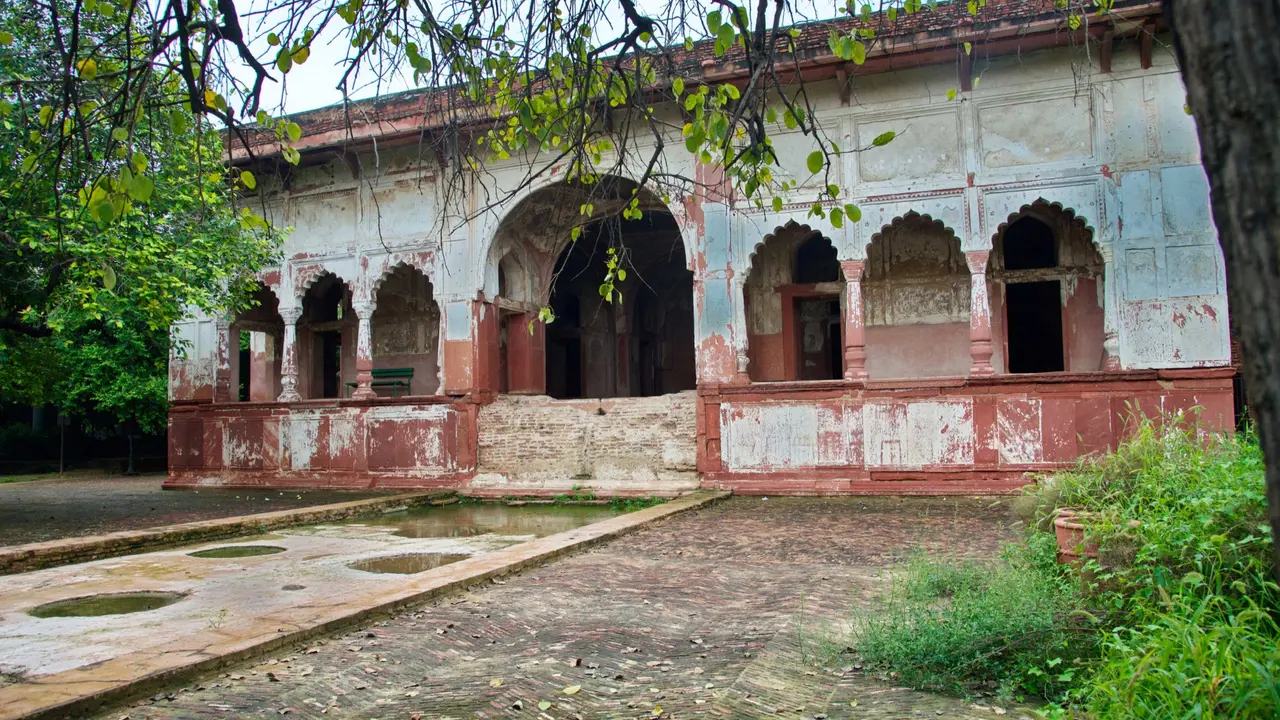 Delhi's Sheesh Mahal Reopens After 370 Years: Know Timings & Entry Fee