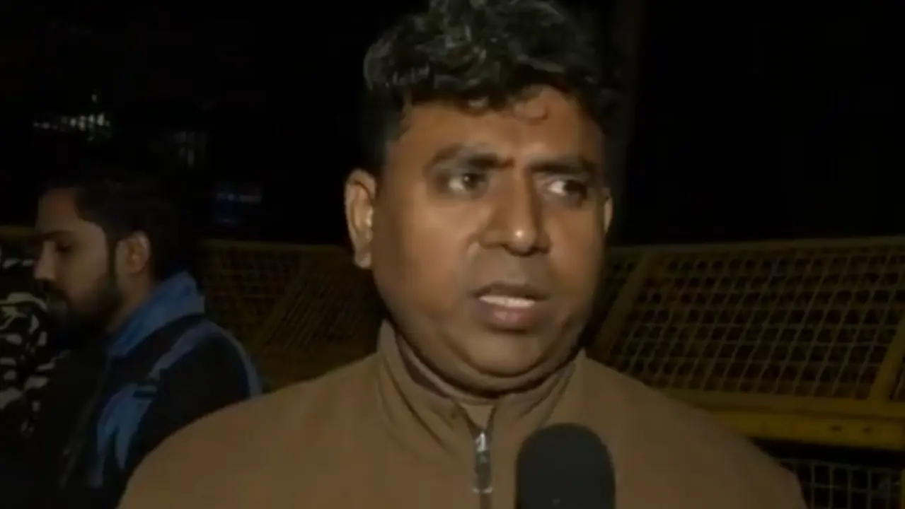 'Found My Sister After Half an Hour... She Was Dead': Man Recounts Stampede Horror at New Delhi Railway Station Delhi Stampede Eyewitness Account