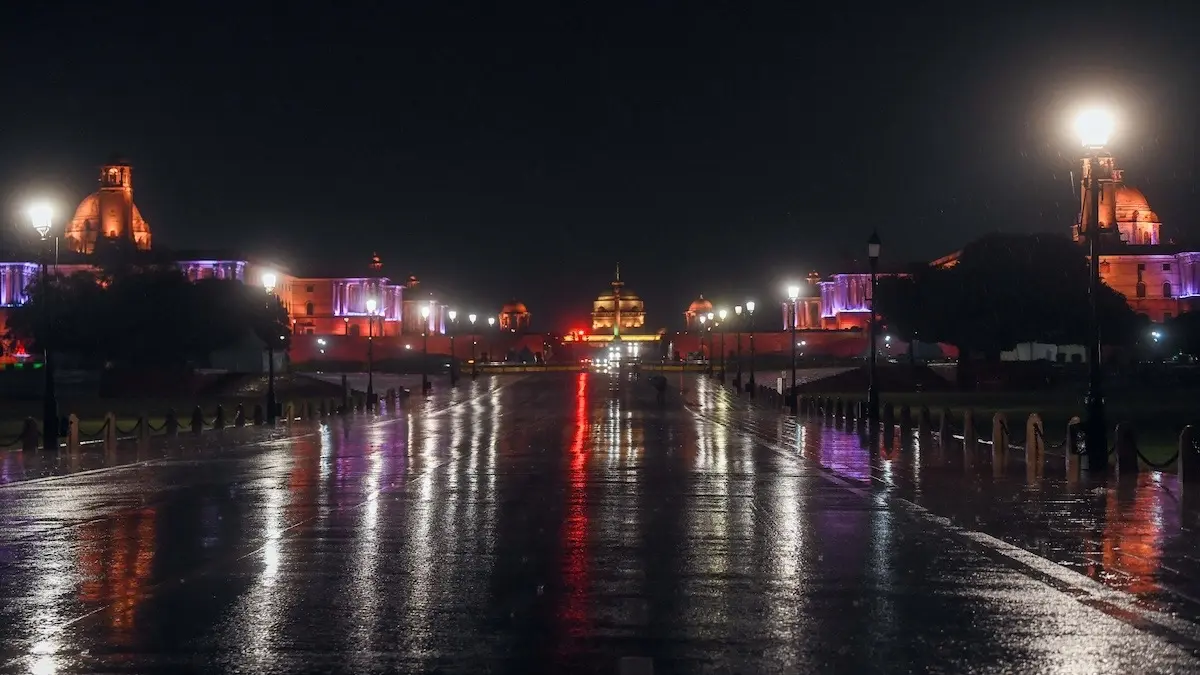 BSES, Tata Power Issue Statement On Electricity Outage After Strong Hailstorm Hits Delhi Delhi storm, Dust storm, Hail storm, Thunderstorms