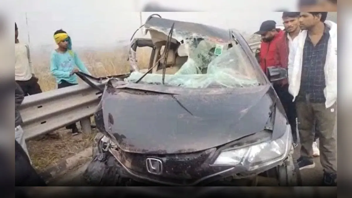 20-Vehicle-Pile-Up Collision On Mumbai-Delhi Expressway Amid Dense Fog; 4 Dead | VIDEO