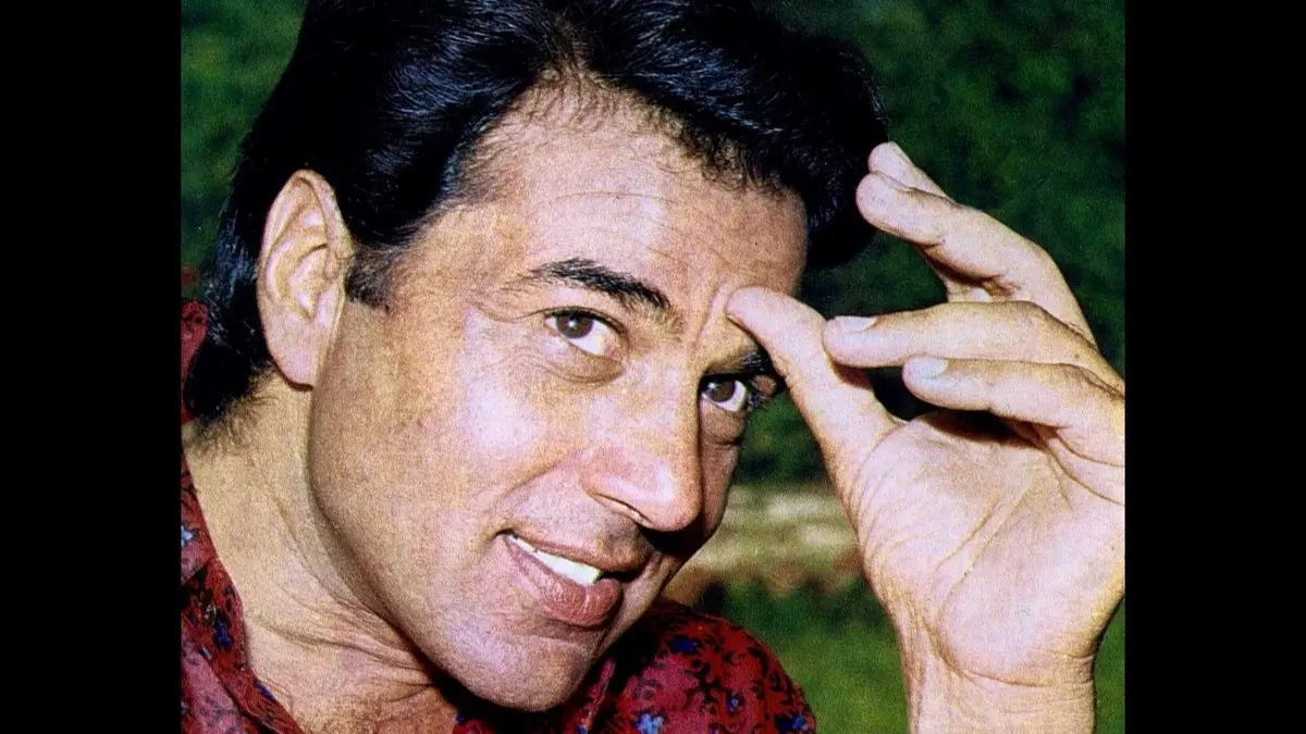 Dharmendra, Bollywood legend, has died at the age of 89.