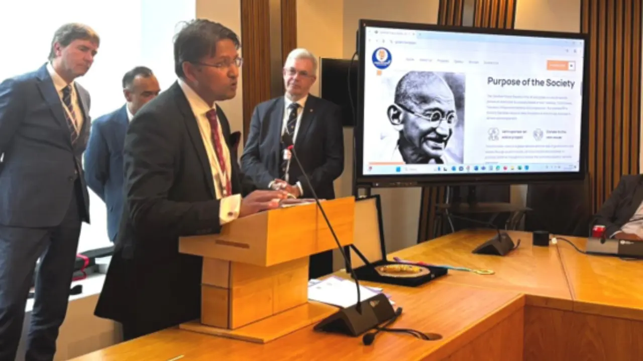 Dhruva Kumar, Scottish Politician, Scotland