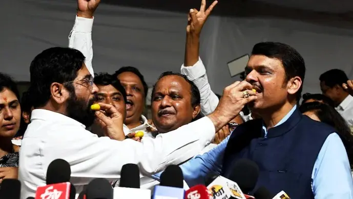 Eknath Shinde with Devendra Fadnavis
