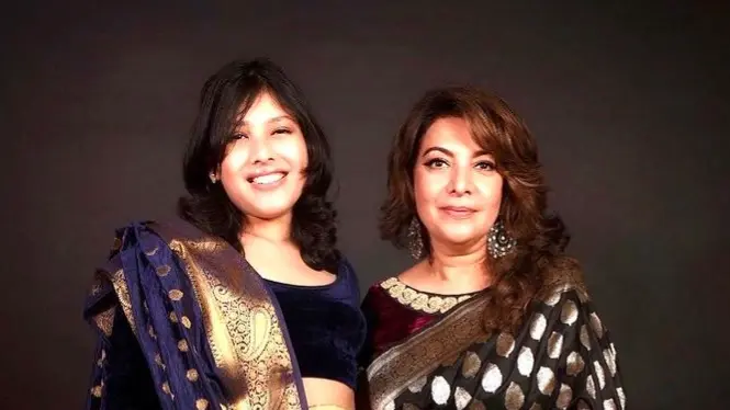 Dekh Bhai Dekh Actress Divya Seth’s Daughter Mihika Shah Dies In Her 20s From Seizure Divya Seth with Mihika Shah