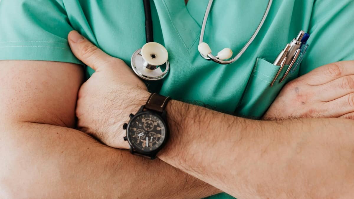 ‘Their Merit Comes Down Because They Serve and Study’: Supreme Court Backs Government Doctors in Battle Over Medical Seats